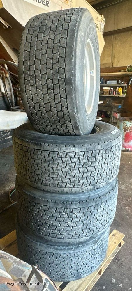 (4) Goodyear 445/50R22.5 tires and wheels - DX1327