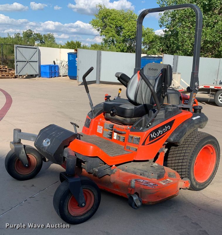 2023 Kubota  ZD1211 ZTR lawn mower - JT9772