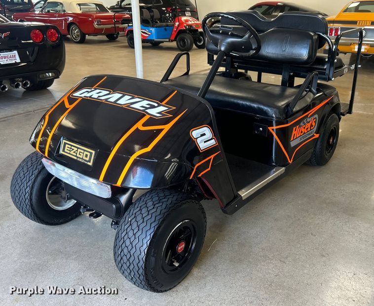 EZ-GO golf cart - NB9448