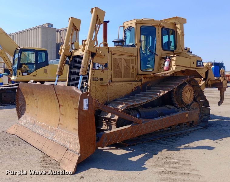Caterpillar D7H dozer - DH1347