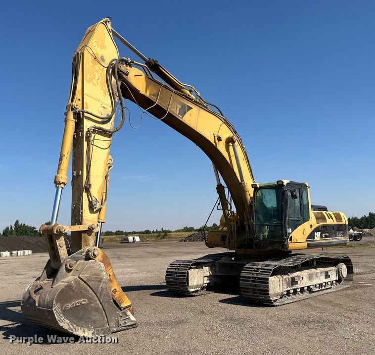 2005 Caterpillar  330CL excavator - DN0735