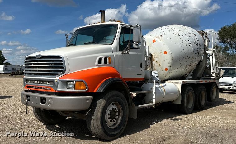 2005 Sterling  ready mix truck - DN0751