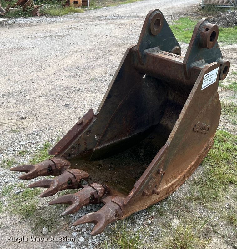 Esco PC170 26" W excavator bucket - DO7467