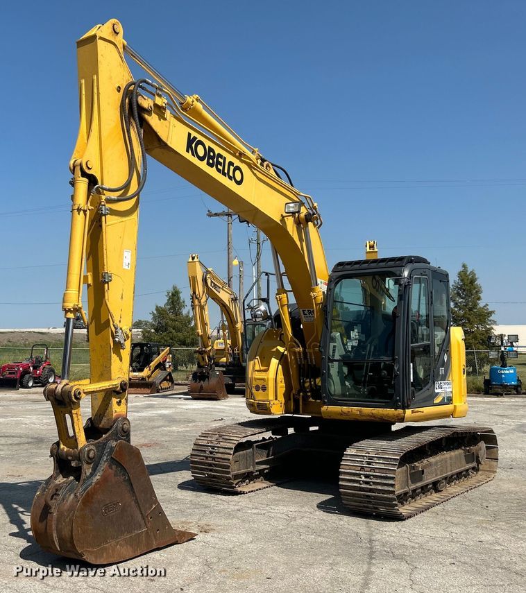 2018 Kobelco SK140SRLC-5 excavator - DO7479