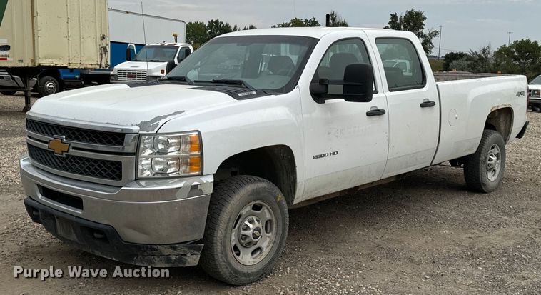 2012 Chevrolet Silverado 2500HD Crew Cab pickup truck - DP8448