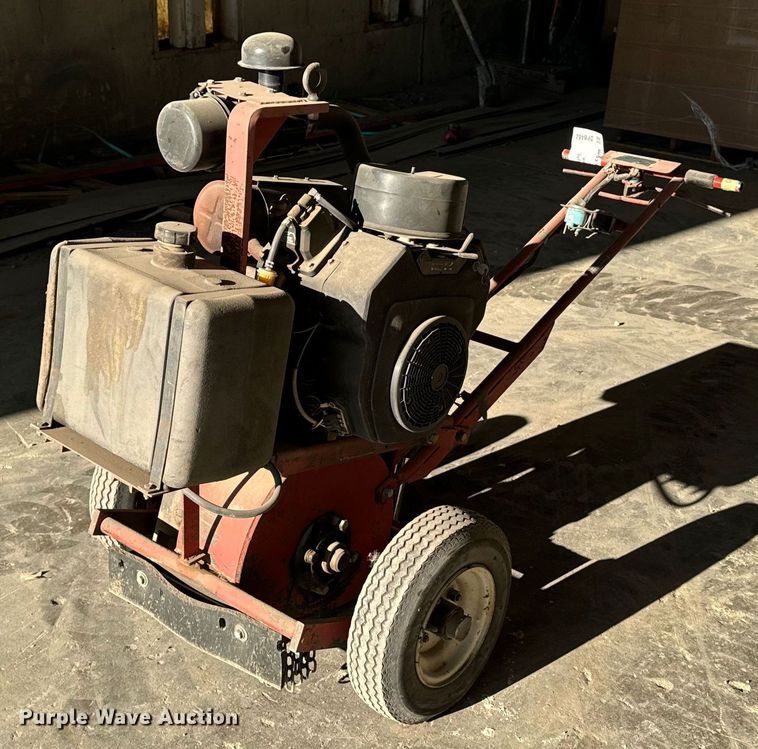 Crafco Inc. 200 concrete saw - DP8482