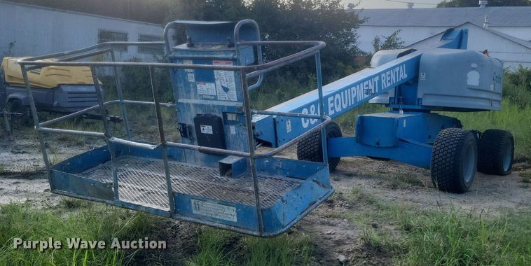 2006 Genie S40 boom lift - DQ3681