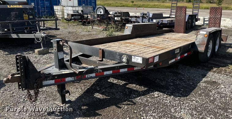 2005 Towmaster  T-10P equipment trailer - DR2664