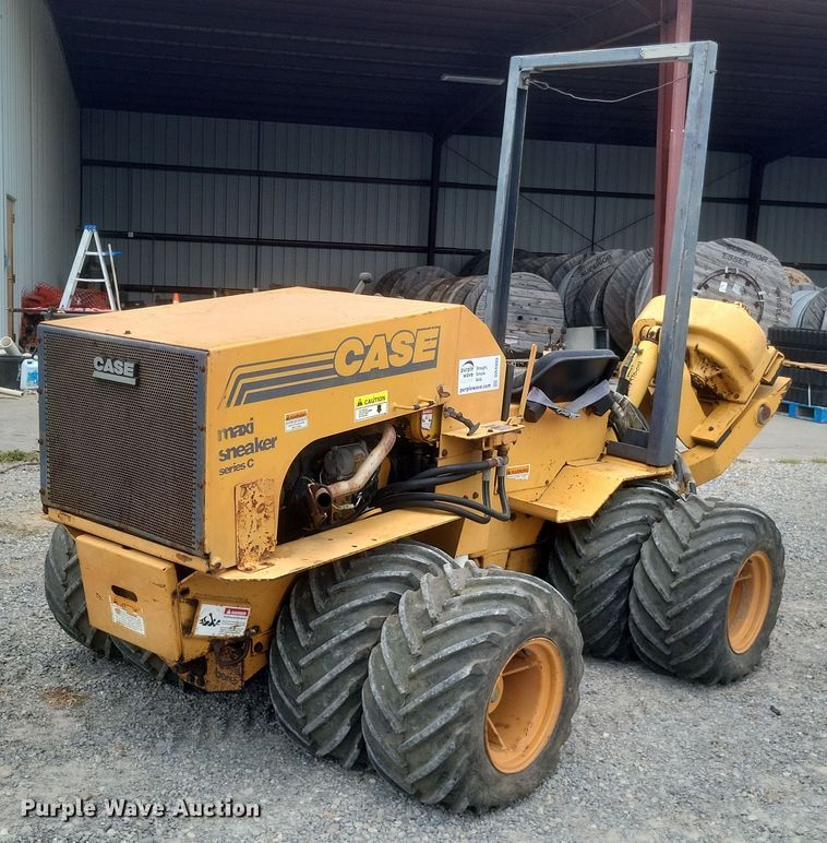 1998 Case  Maxi Sneaker series C vibratory cable plow - DR4909