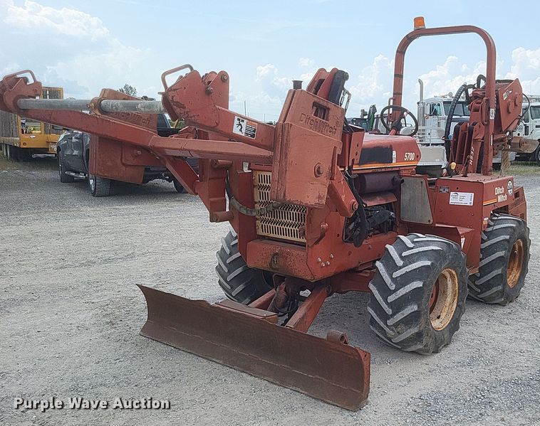 1999 Ditch Witch  5700 vibratory cable plow - DR4914