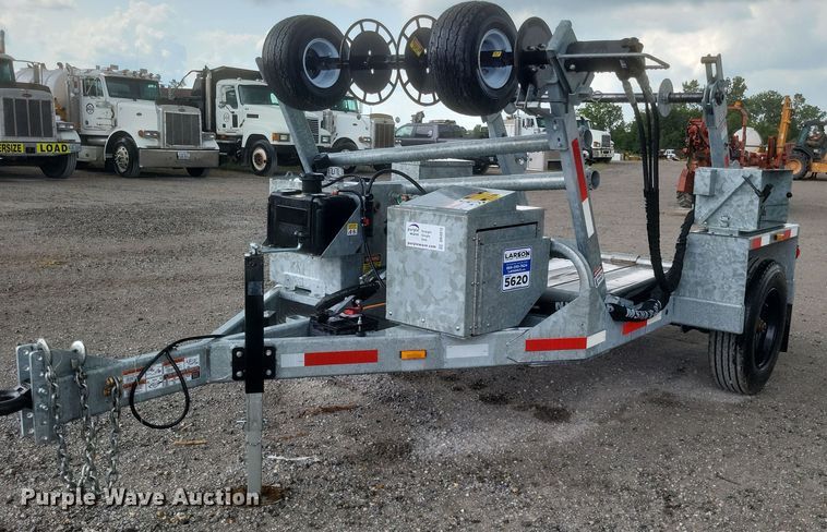 2023 Larson 5620 reel trailer - DR4915
