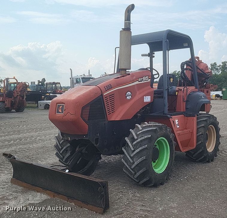 2006 Ditch Witch  RT95 vibratory cable plow - DR4917