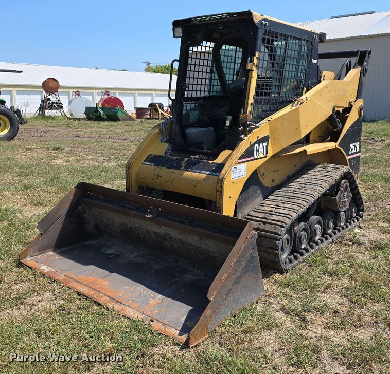 2004 Caterpillar 257B tracked skid steer loader - DS4791