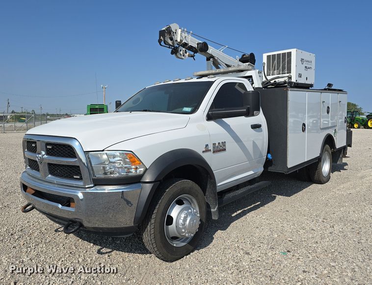 2018 Dodge Ram 5500HD utility / service truck - DS4833