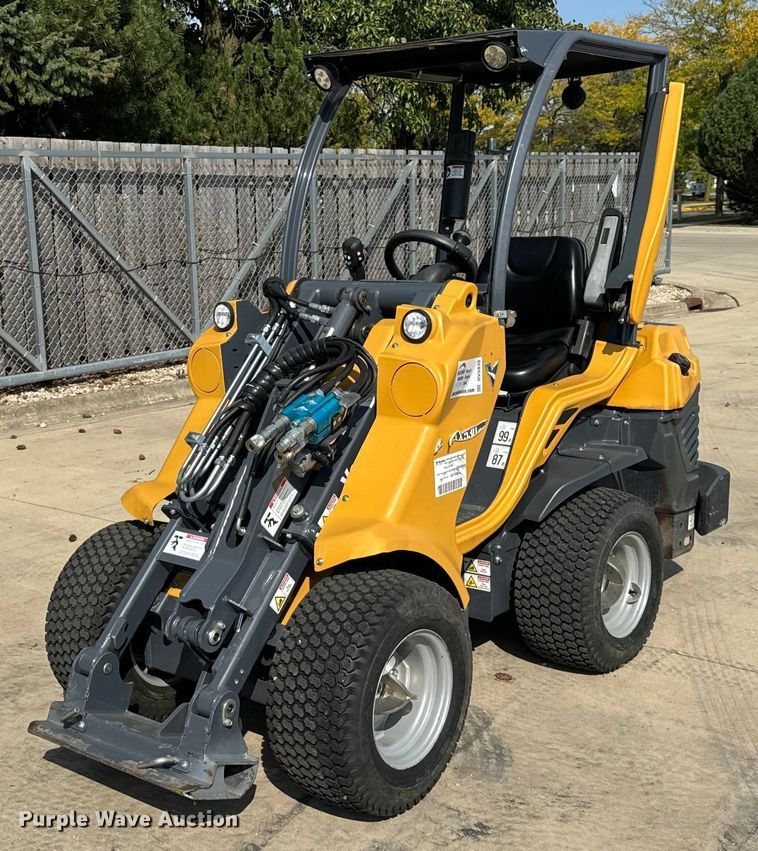2021 Vermeer  ATX530 compact utility loader - DV5930