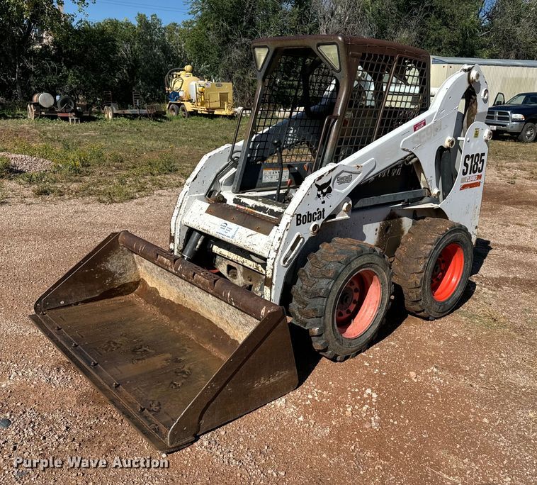 2004 Bobcat S185 skid steer loader - EE7679
