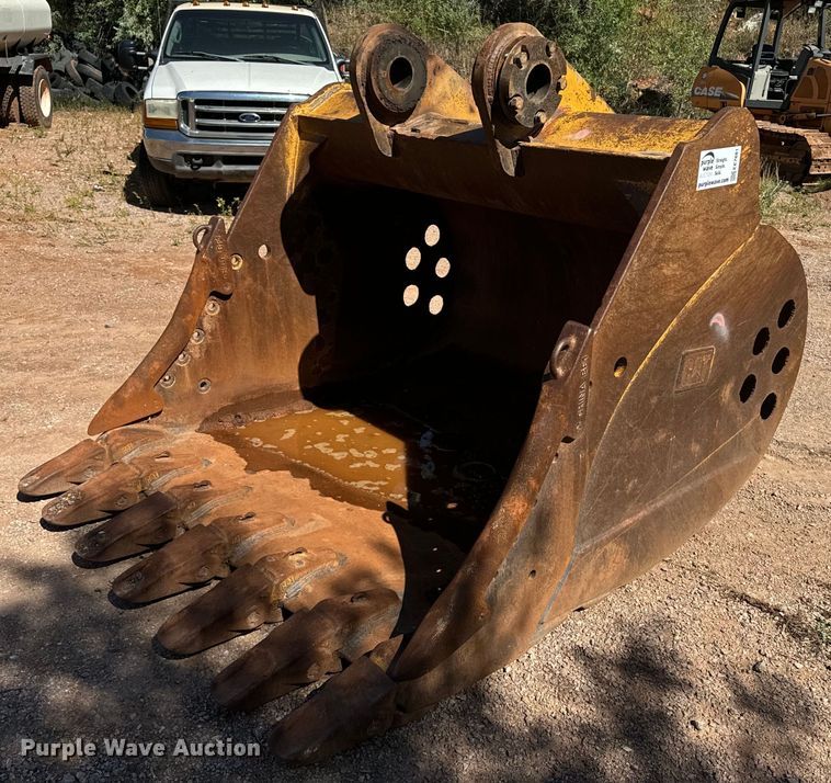 Caterpillar excavator bucket - EE7681