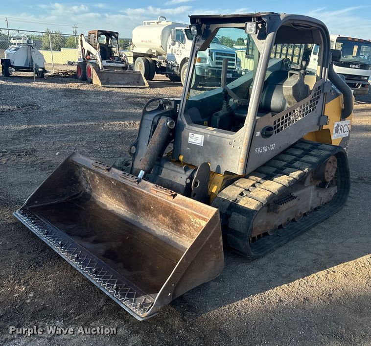 2012 Volvo MCT125C tracked skid steer loader - EE7715