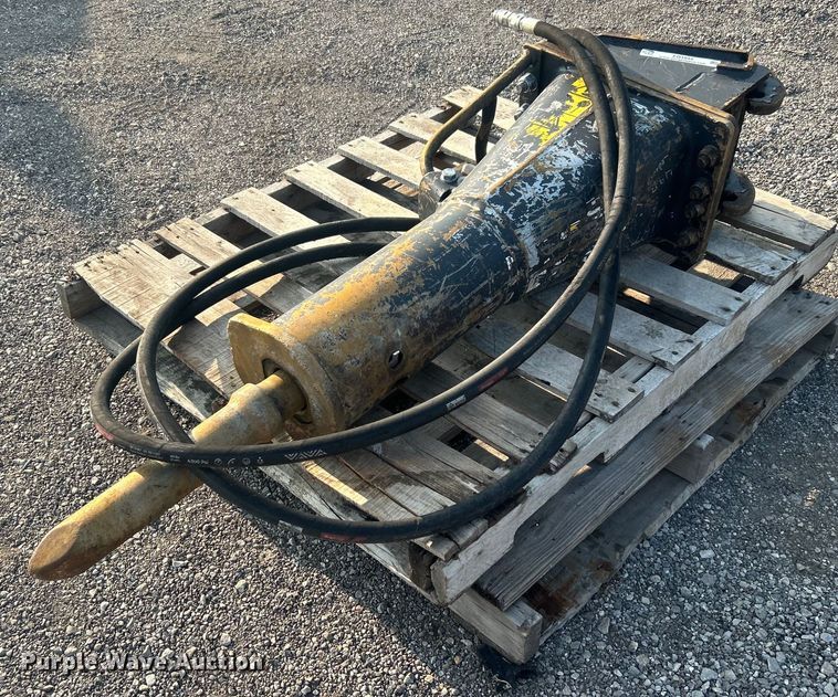 Bobcat breaker - EG1044