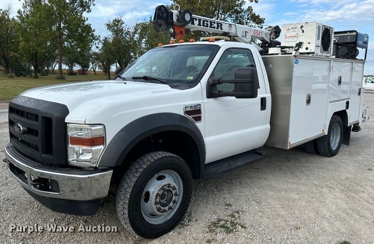 2008 Ford F550 Super Duty XL utility / service truck - EH7029