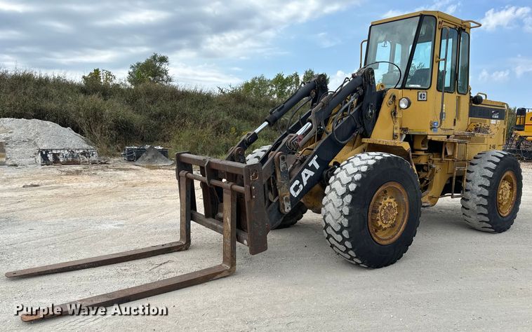 1989 Caterpillar IT28B wheel loader - EH7063