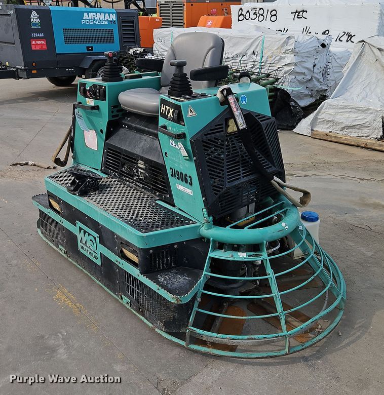 2019 Multi Quip HTX6H riding trowel - EI8372