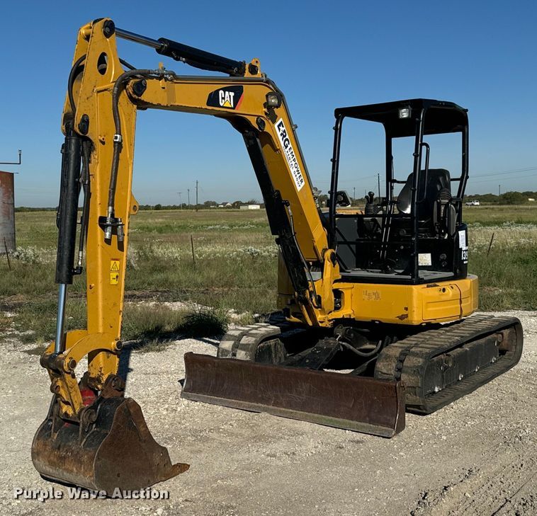 2016 Caterpillar  305E2 CR mini excavator - IE9083