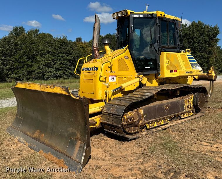 2014 Komatsu D61 dozer - IE9100