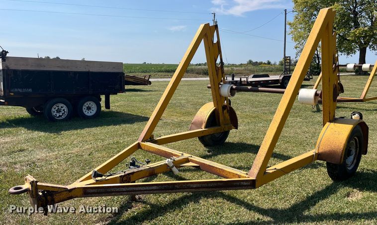 2000 reel trailer - LC9135