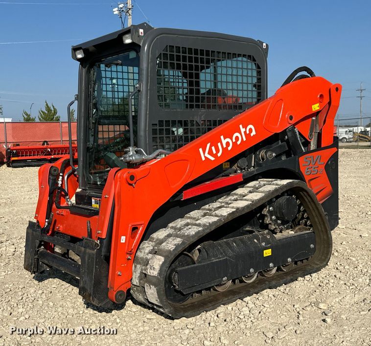2021 Kubota  SLV 65-2 tracked skid steer loader - MV9162