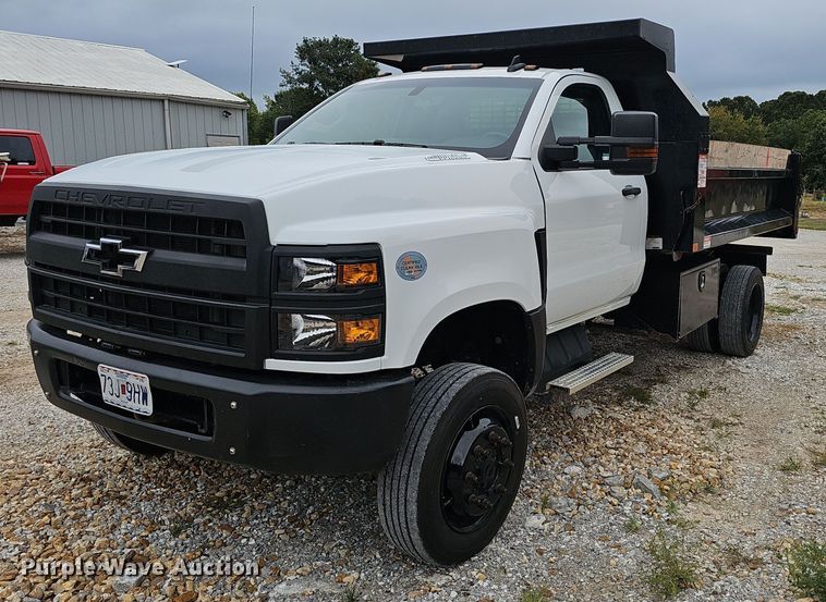 2021 Chevrolet GM515 dump truck - NX9273