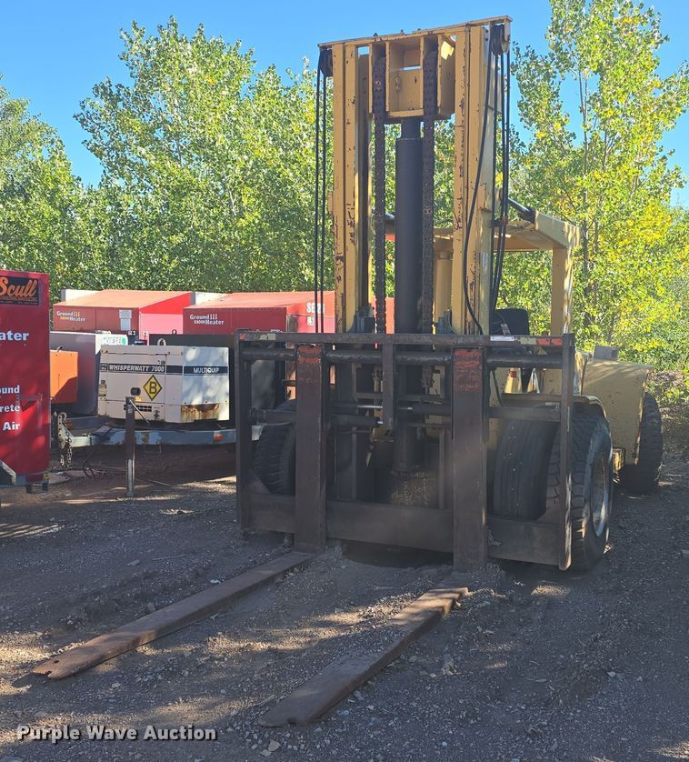 Hyster H300B forklift - OH9777