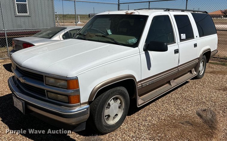 1997 Chevrolet  C1500 SUV - DD3254