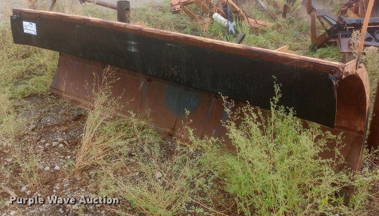 Wausau  10' W snow plow - DH1421