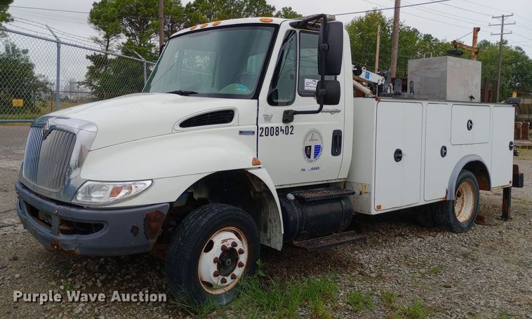 2008 International  4300 utility / service truck - DH1439