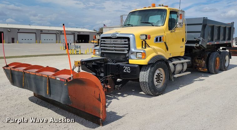 2008 Sterling LT9500 dump truck - DN3539