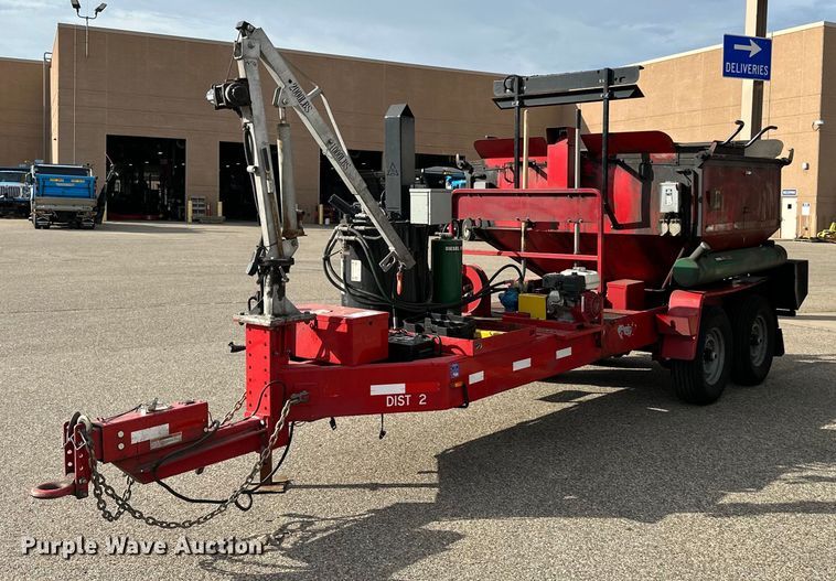 2019 Falcon  Hot Box  tar pot trailer - DP8517