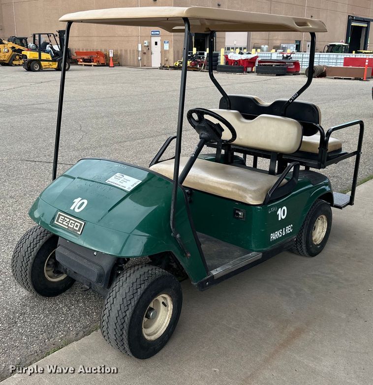 2001 Ez-Go  TXT golf cart - DP8519