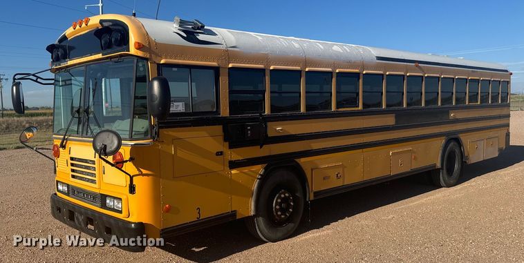 2009 Blue Bird All American school bus - DV2808