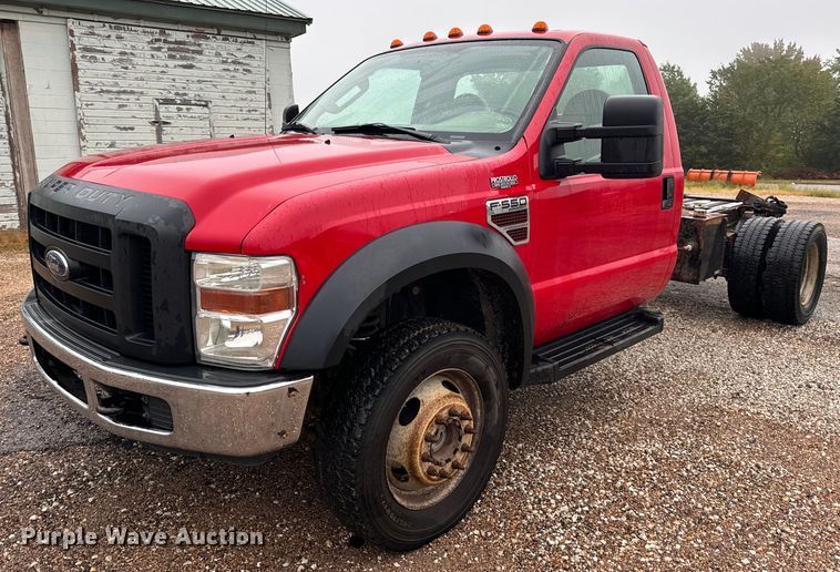 2008 Ford  F550 Super Duty XL truck cab and chassis - EH7067