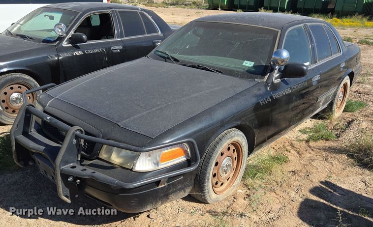 2009 Ford Crown Victoria Police Interceptor  - EJ3039