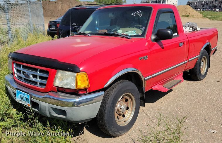 2001 Ford Ranger pickup truck - JO9450