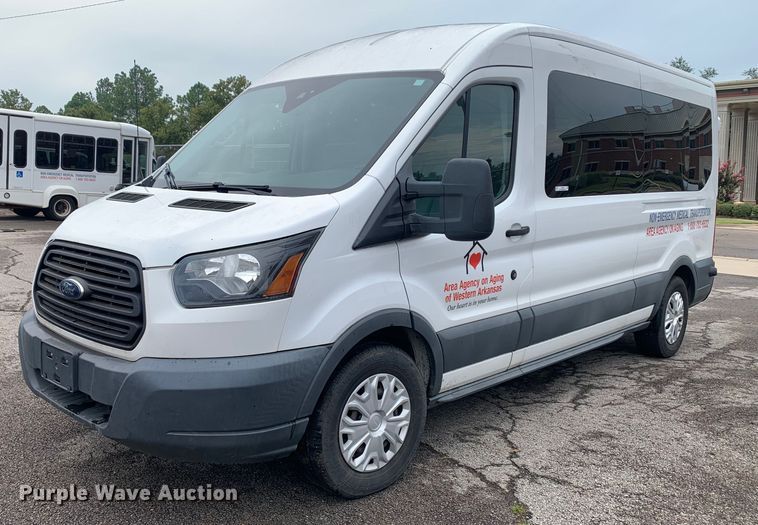 2017 Ford  Transit 350 van - JT9783