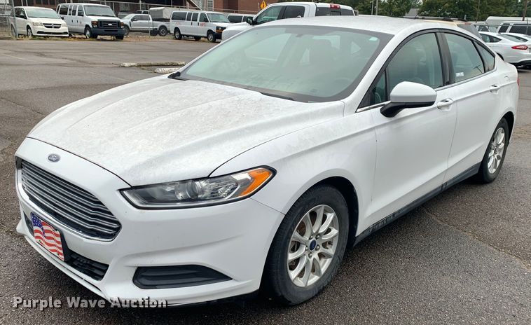 2015 Ford Fusion  - JT9786