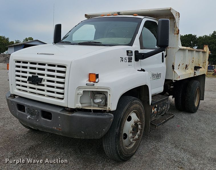 2005 Chevrolet C6500 dump truck - NX9341