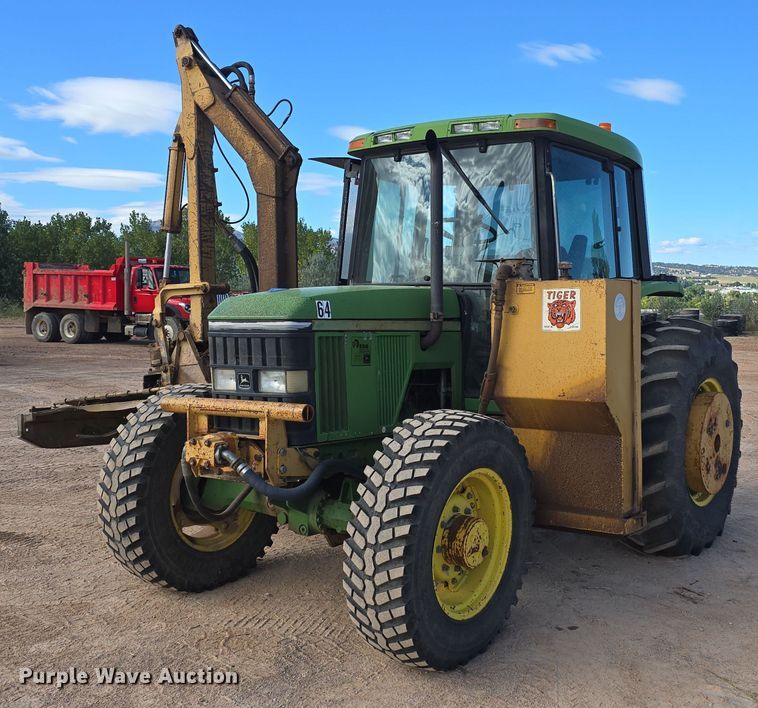 1994 John Deere  6400 MFWD tractor - OH9765