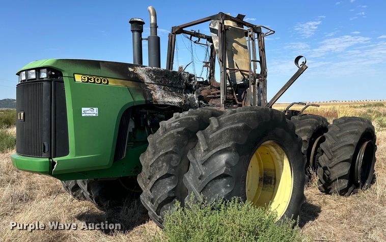 1999 John Deere 9300 4WD tractor - DD3217