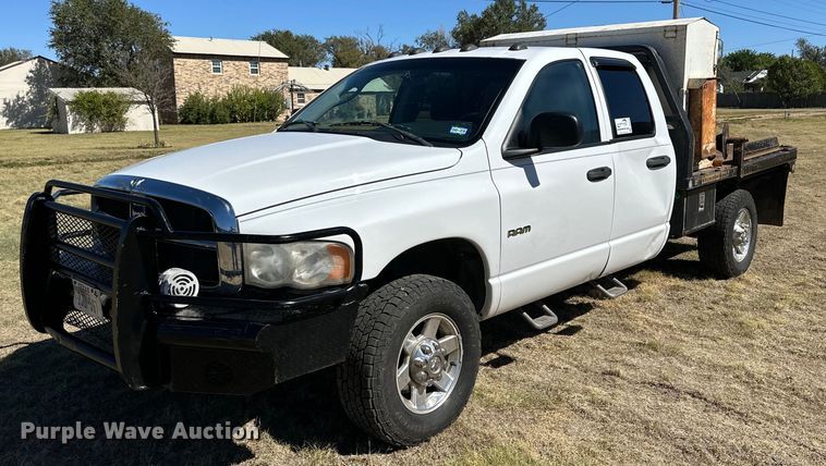 2004 Dodge Ram 3500 Quad Cab flatbed pickup truck - DD3240