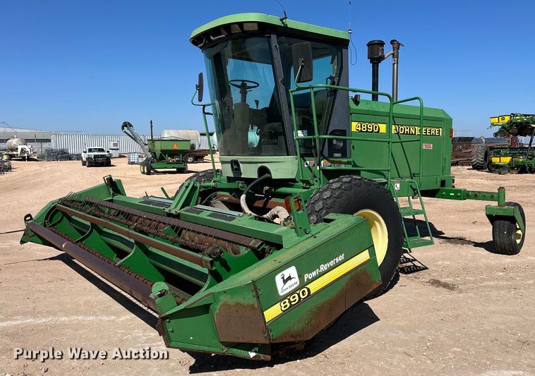 1997 John Deere 4890 swather / windrower - DD3269