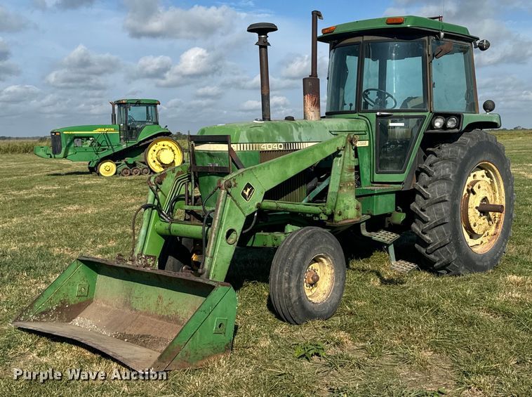 1982 John Deere  4040 tractor - DX1316